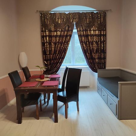 Zamecky Apartman - Castle Apartment Stříbro Esterno foto